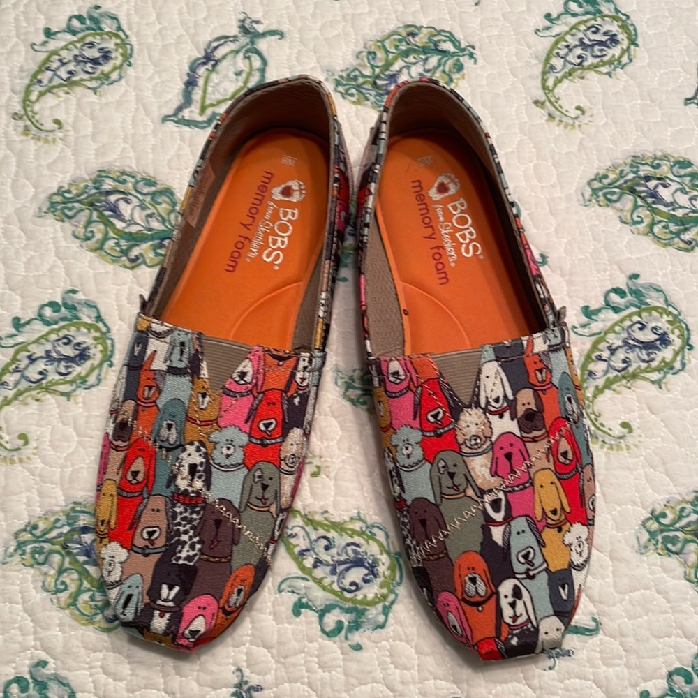 Bobs for Dogs by Skechers slip on shoe, women’s size 8.